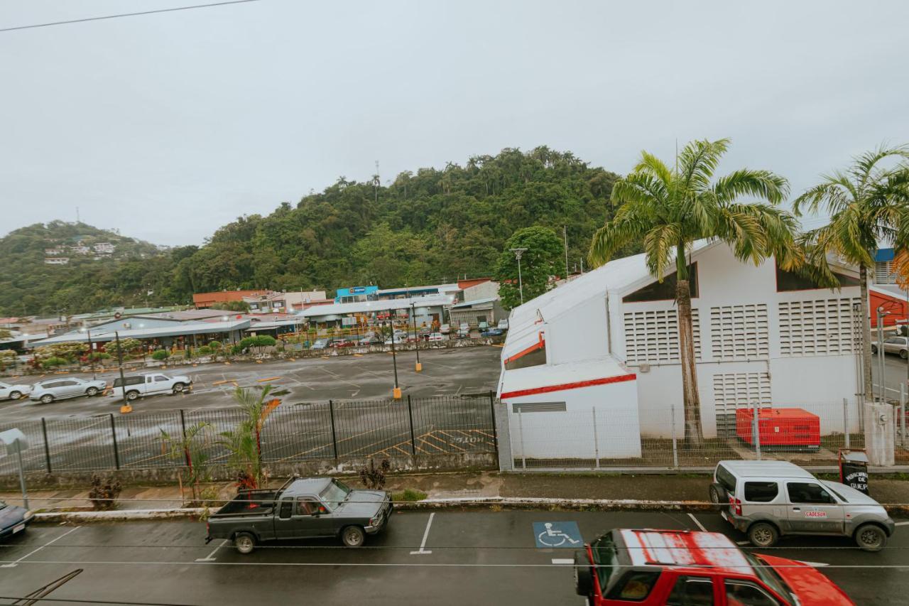 Quepos Inn Kültér fotó